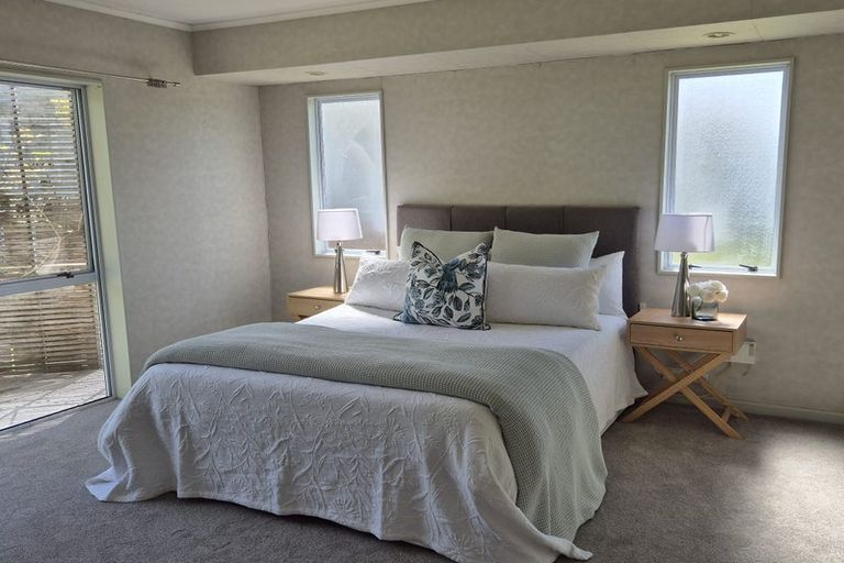 Photo of property in 10 Alton Avenue, Hillcrest, Auckland, 0627