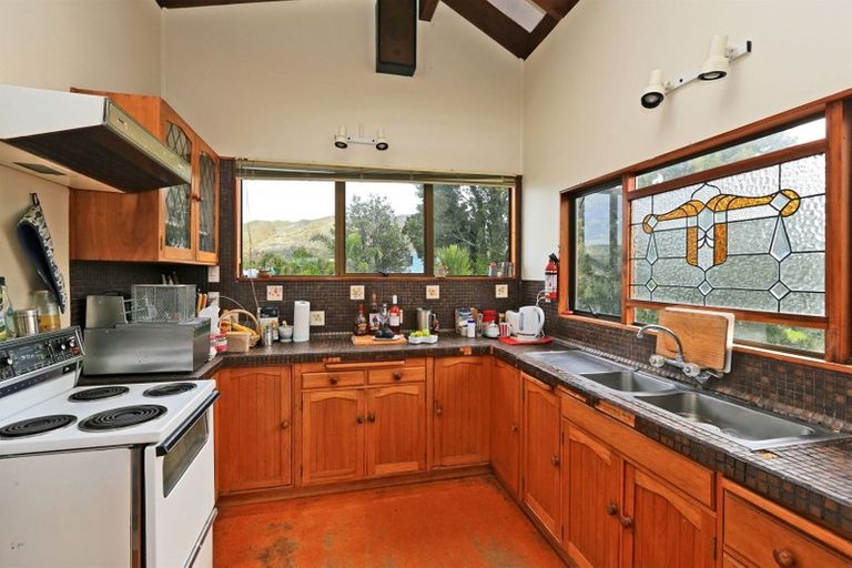 Photo of property in 66 Gillies Crescent, Waimarama, Havelock North, 4294