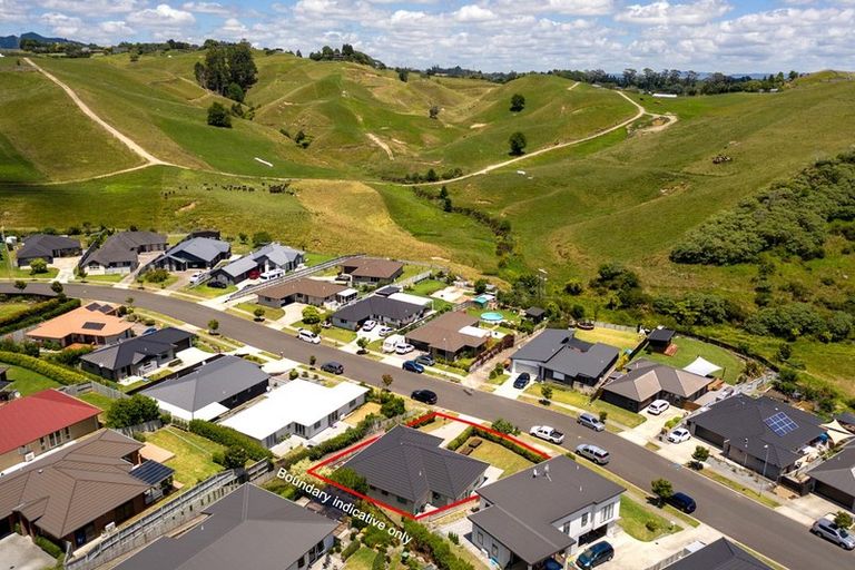 Photo of property in 99 Ballintoy Park Drive, Welcome Bay, Tauranga, 3175