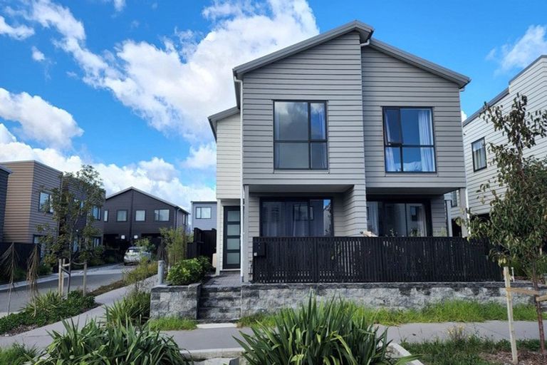 Photo of property in 18 Hiki Street, Hobsonville, Auckland, 0616