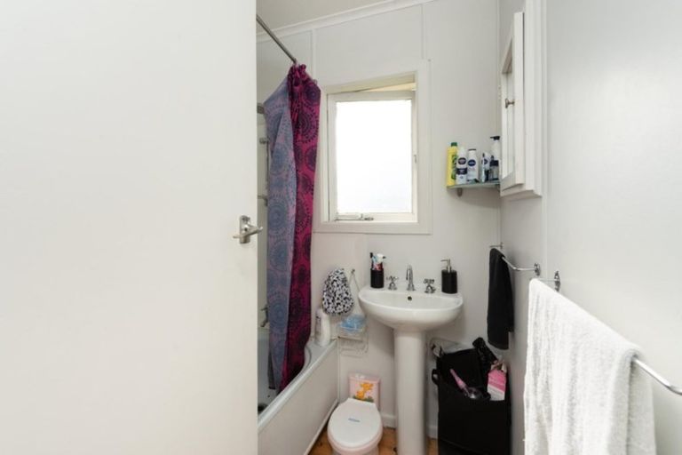 Photo of property in 1 Fern Way, Brookfield, Tauranga, 3110