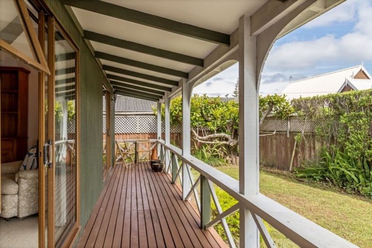 Photo of property in 9b Centreway Road, Orewa, 0931