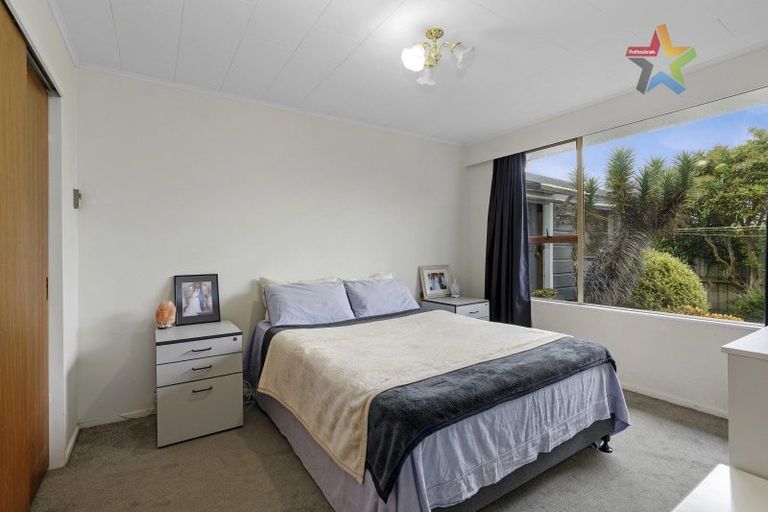 Photo of property in 277a Stokes Valley Road, Stokes Valley, Lower Hutt, 5019