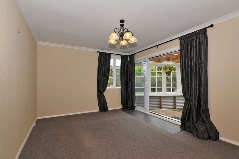 Photo of property in 1 Prebble Grove, Naenae, Lower Hutt, 5011