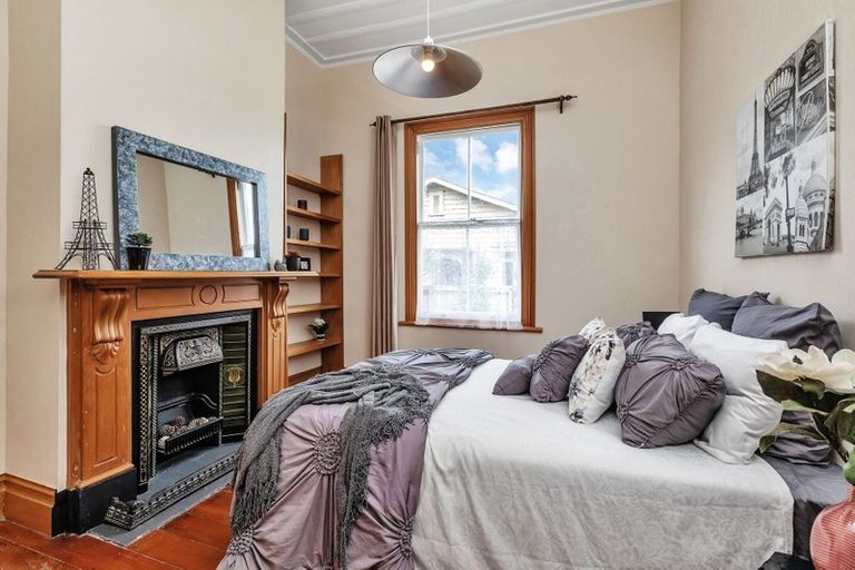 Photo of property in 6 Shortland Street, Regent, Whangarei, 0112