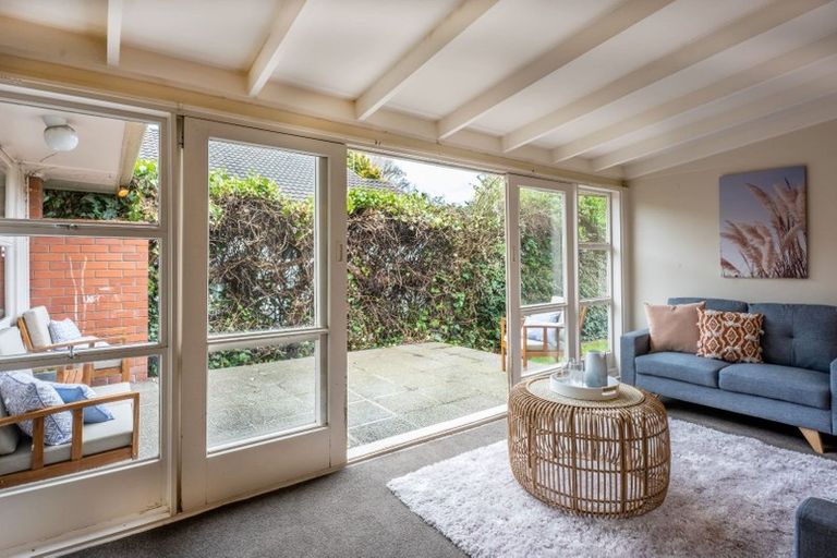 Photo of property in 147 Wairakei Road, Bryndwr, Christchurch, 8053