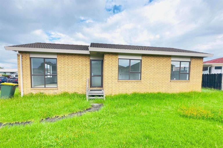 Photo of property in 44 Trimdon Street, Randwick Park, Auckland, 2105