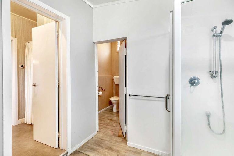 Photo of property in 127 Linton Street, West End, Palmerston North, 4410