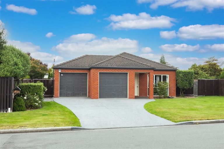 Photo of property in 93 Charles Street, Rangiora, 7400