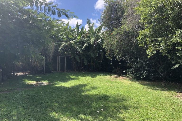 Photo of property in 31 Second Avenue, Avenues, Whangarei, 0110