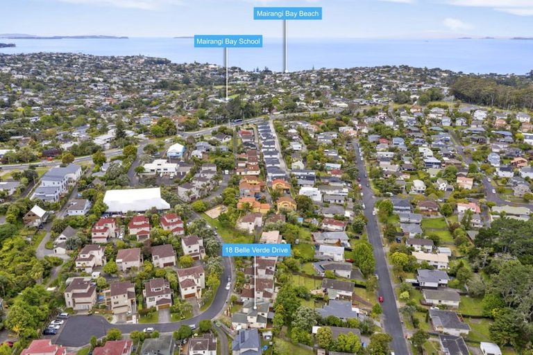 Photo of property in 18 Belle Verde Drive, Sunnynook, Auckland, 0630