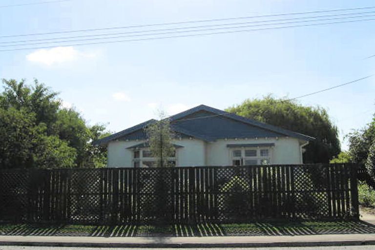 Photo of property in 21 Station Street, Leeston, 7632