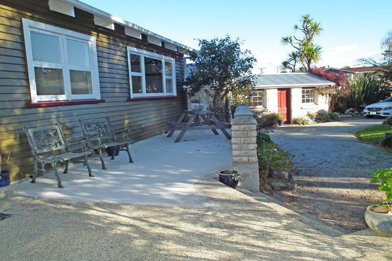 Photo of property in 14 Glendale Crescent, Holmes Hill, Oamaru, 9401