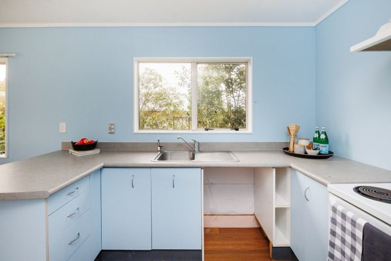 Photo of property in 101 Hillcrest Drive, Kelvin Grove, Palmerston North, 4414