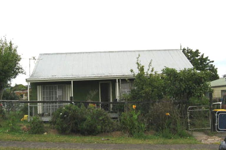 Photo of property in 3 Mayer Place, Ranui, Auckland, 0612