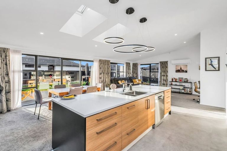 Photo of property in 6 Blossom Lane, Rolleston, 7615