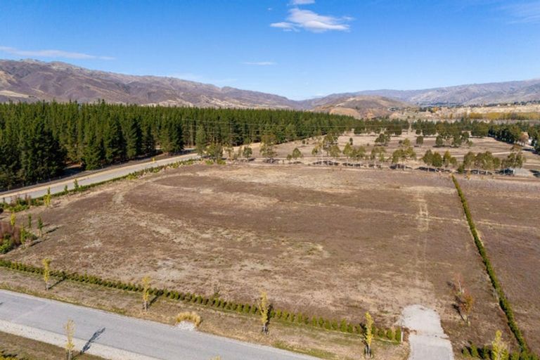 Photo of property in 90 Stone Drive, Cromwell, 9384