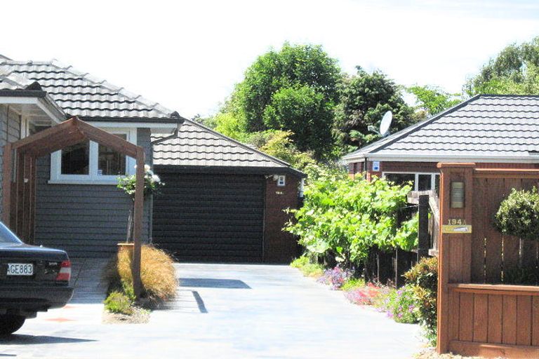Photo of property in 194a Avonhead Road, Avonhead, Christchurch, 8042