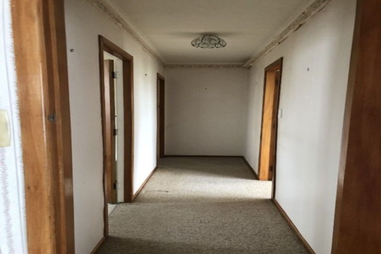 Photo of property in 17 Devon Street, Levin, 5510