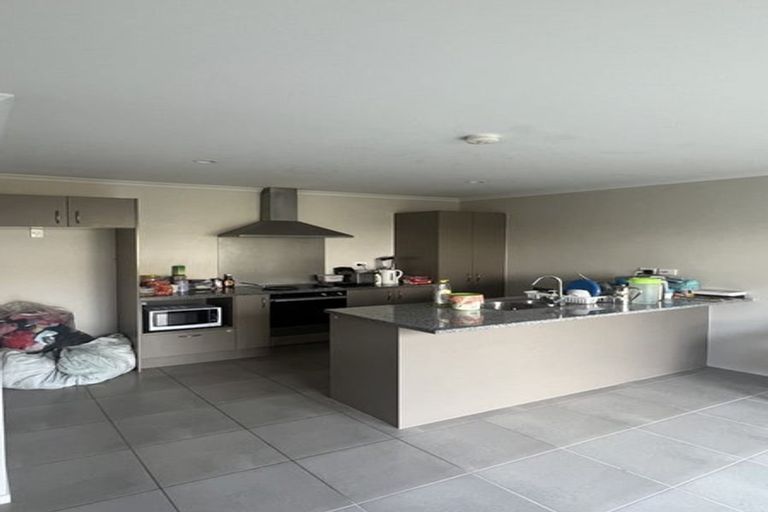 Photo of property in 3 Akeake Lane, Manurewa, Auckland, 2102