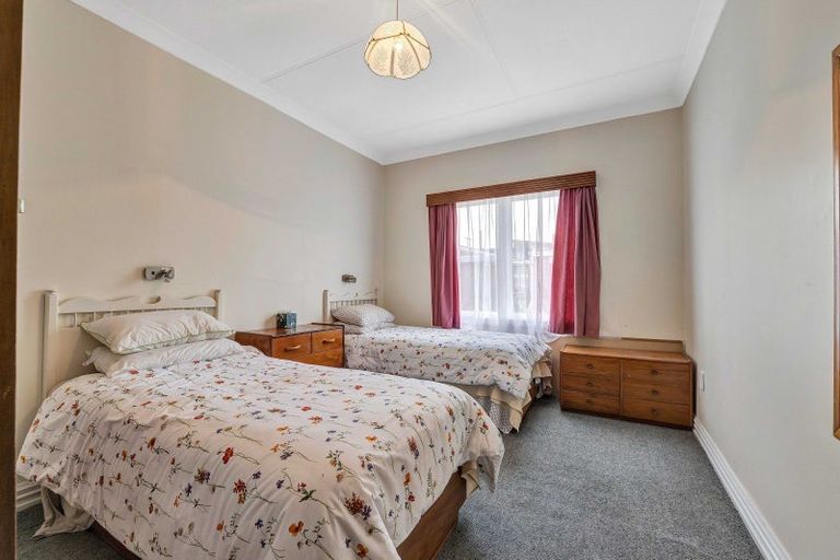 Photo of property in 10 Norman Street, Lower Vogeltown, New Plymouth, 4310