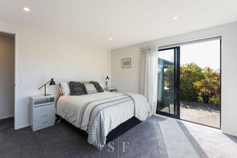 Photo of property in 14 Ferndale Drive, Waikanae, 5036