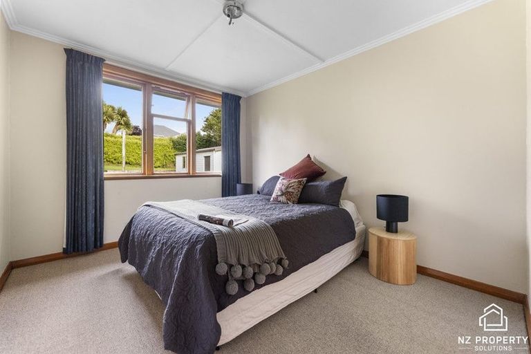 Photo of property in 77 Mooltan Street, Halfway Bush, Dunedin, 9010