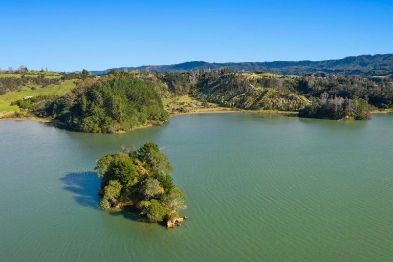 Photo of property in 180b Paparoa Road, Wainui, Whakatane, 3198