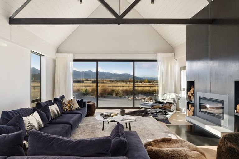 Photo of property in 10 Musterers Way, Ben Ohau, Twizel, 7999