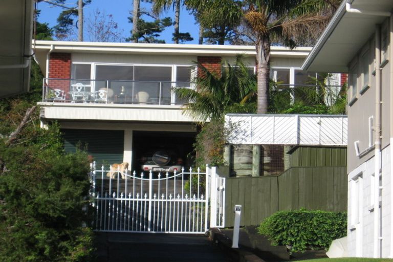 Photo of property in 1/11 Galaxy Drive, Mairangi Bay, Auckland, 0630