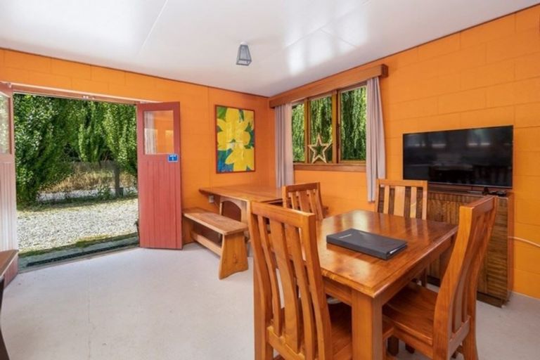 Photo of property in 1 Macdonald Street, Ophir, Omakau, 9393