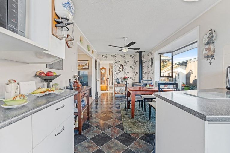 Photo of property in 104 Princess Street, Waitara, 4383