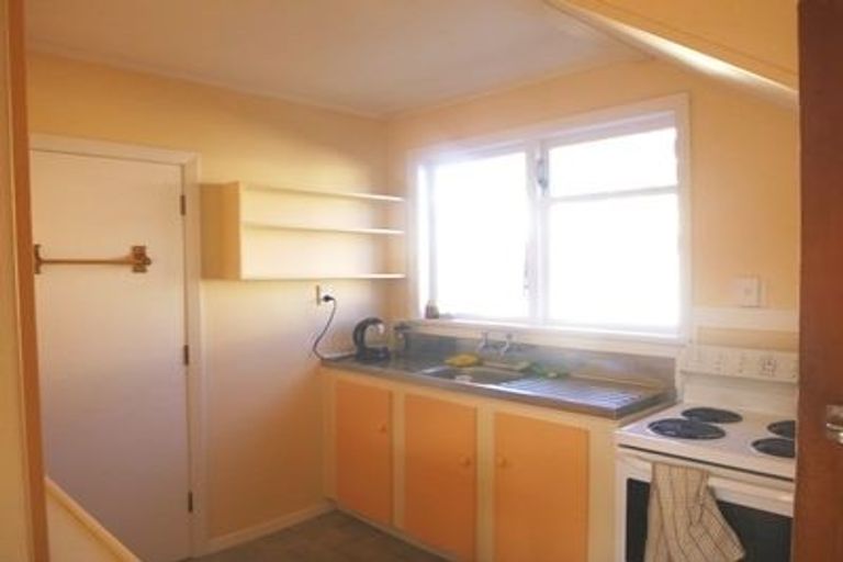 Photo of property in Silver Birch Court, 5/567u High Street, Boulcott, Lower Hutt, 5010