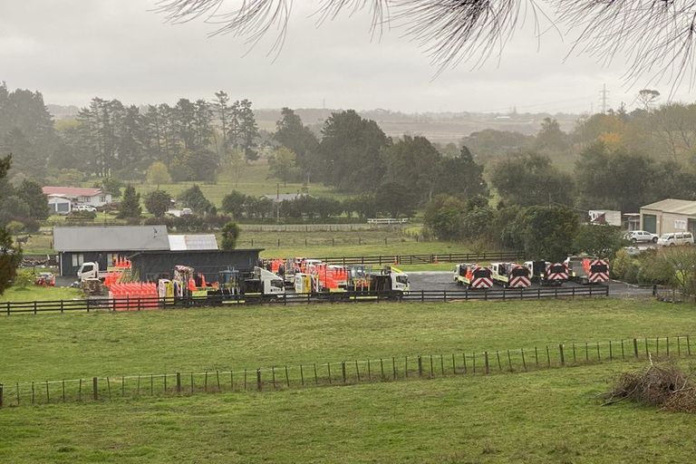 Photo of property in 10 Peach Hill Road, Ramarama, Drury, 2579