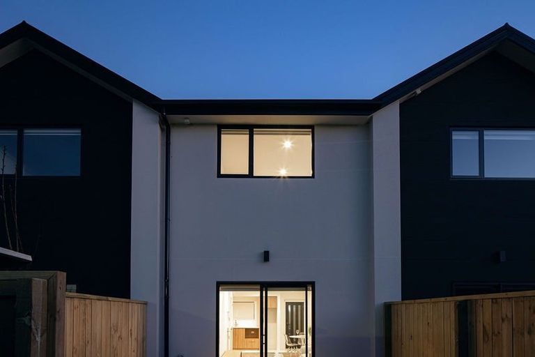 Photo of property in 39 Bings Lane, Richmond, Christchurch, 8013