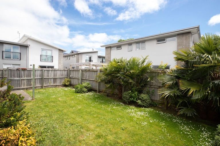Photo of property in 214c Lincoln Road, Addington, Christchurch, 8024