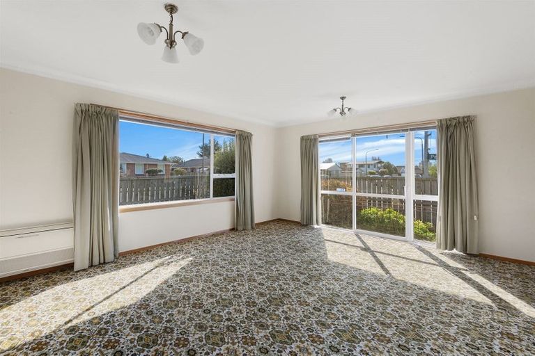 Photo of property in 167 Peverel Street, Upper Riccarton, Christchurch, 8041