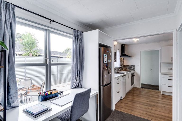 Photo of property in 3/283 Taradale Road, Pirimai, Napier, 4112