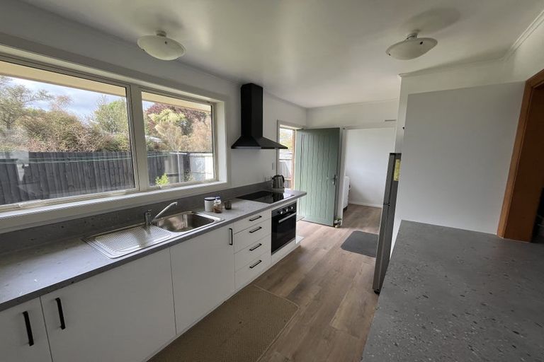 Photo of property in 2 Marlin Place, Mairehau, Christchurch, 8013