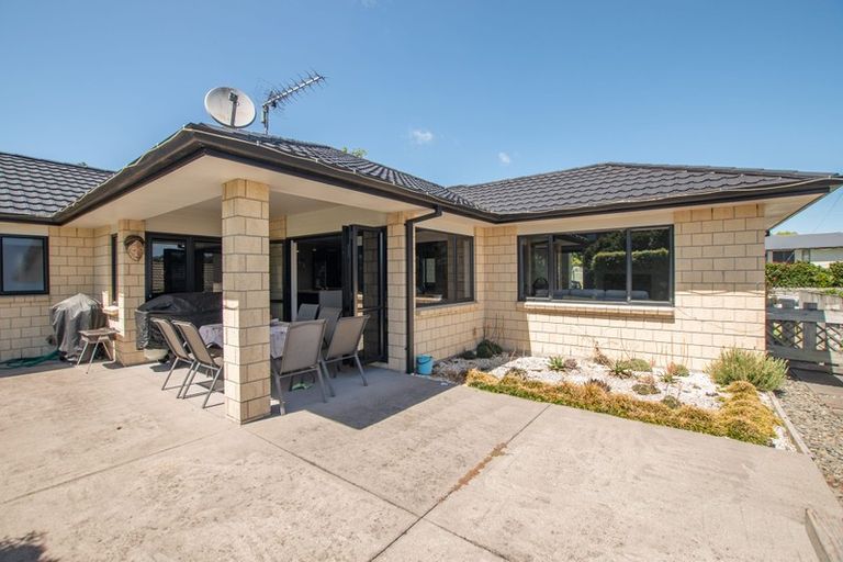 Photo of property in 17 Danny Place, Pyes Pa, Tauranga, 3112