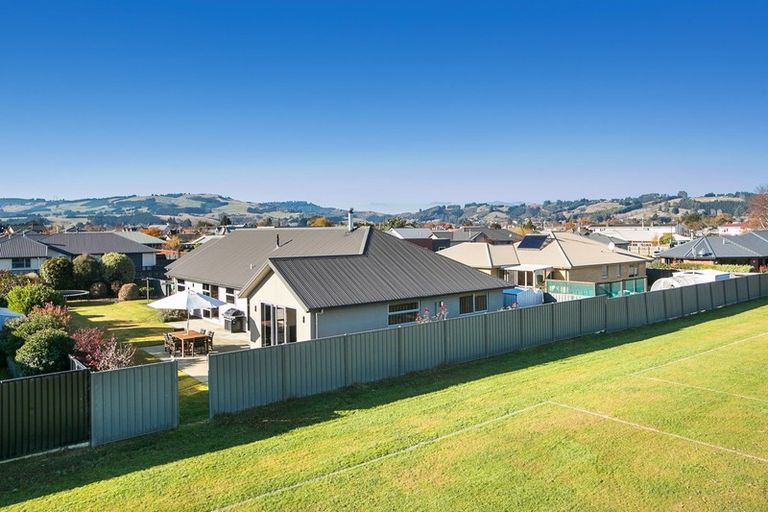 Photo of property in 11 William James Close, Mosgiel, 9024