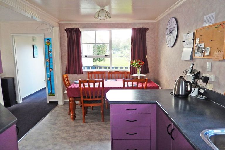 Photo of property in 27 Argyle Street, Weston, Oamaru, 9401