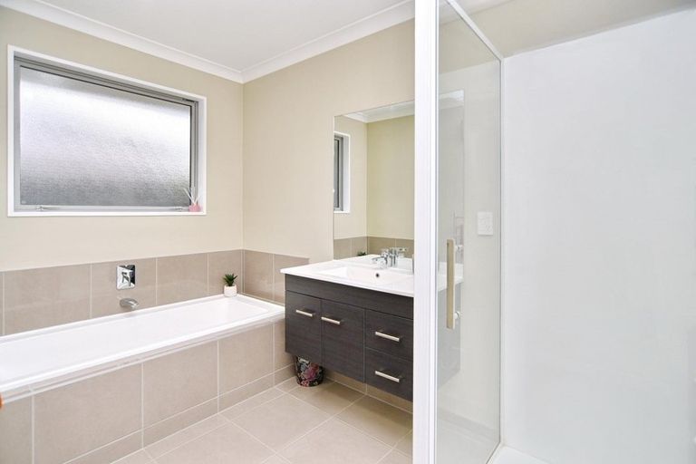 Photo of property in 23 Churchill Drive, Rangiora, 7400