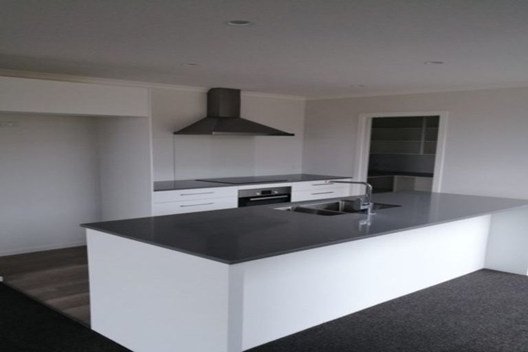 Photo of property in 2 Coolgardie Close, Papamoa, 3118