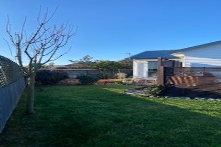 Photo of property in 16 Mather Place, Springston, 7616