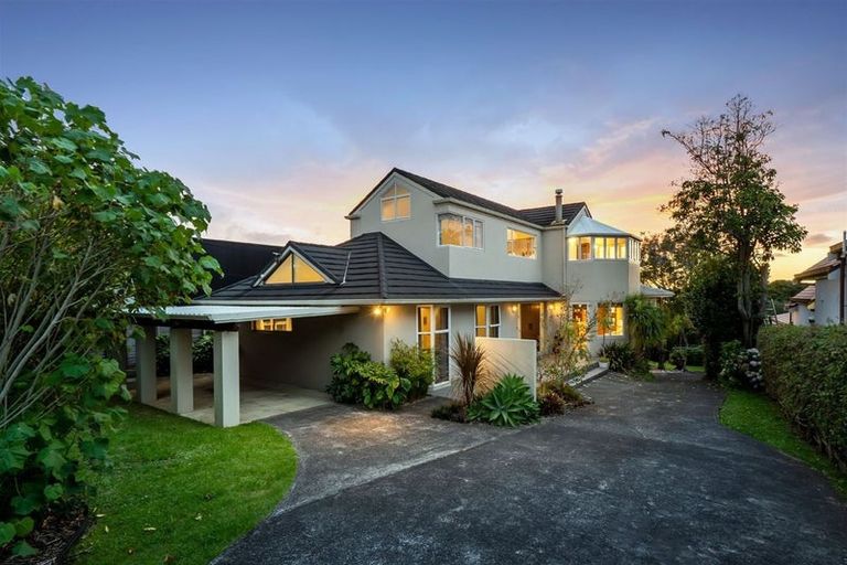 Photo of property in 316 Hurstmere Road, Takapuna, Auckland, 0622
