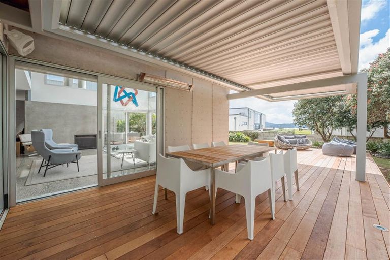 Photo of property in 39 Taumata Road, Omaha, 0986