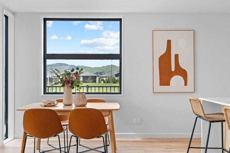 Photo of property in 6/6 Skibbereen Drive, Halswell, Christchurch, 8025