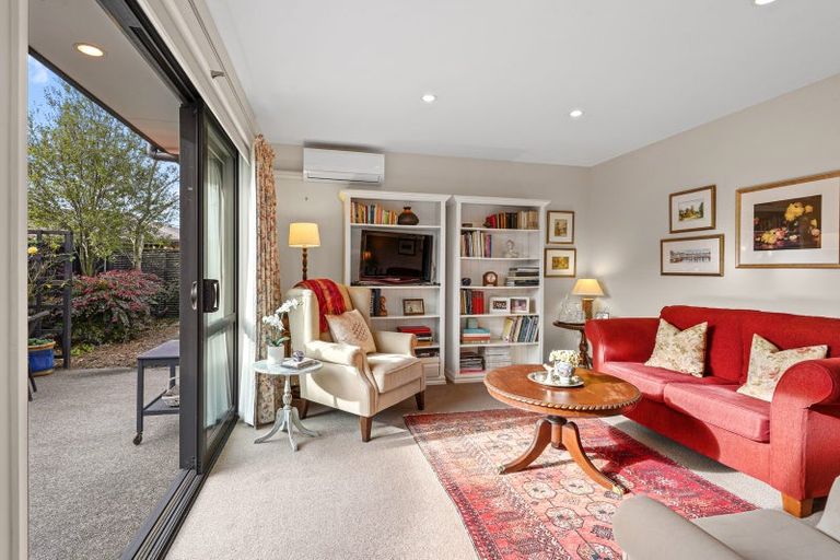 Photo of property in 5/12 Bank Street, Amberley, 7410