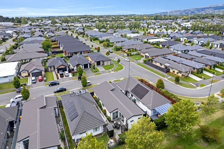 Photo of property in 56 Bamber Crescent, Halswell, Christchurch, 8025